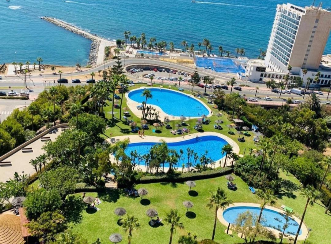 Apartamento Para 6 Con Wifi, Ac, Piscina Y Parking Gratis Benalmádena Esterno foto